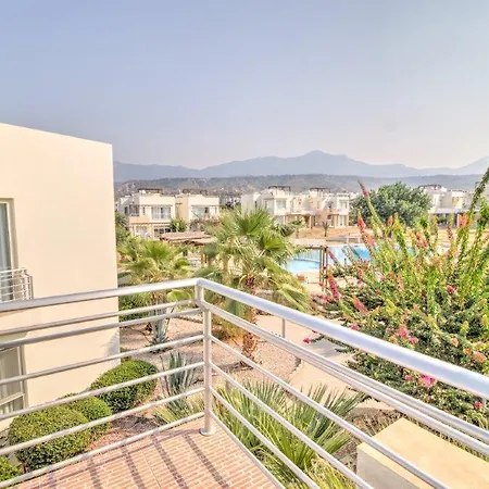 Penthouse At Turtle Bay Apartment Agios Georgios (Girne)