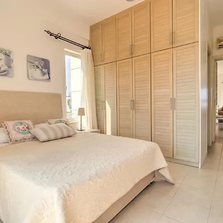 Penthouse At Turtle Bay アパート Agios Georgios (Girne)