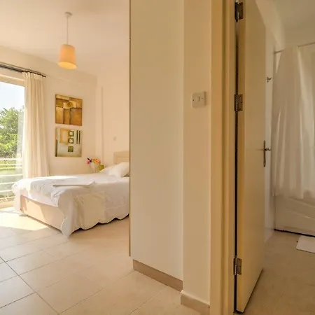 Apartment Penthouse At Turtle Bay Agios Georgios (Girne)