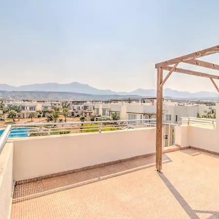 Penthouse At Turtle Bay * Agios Georgios (Girne)