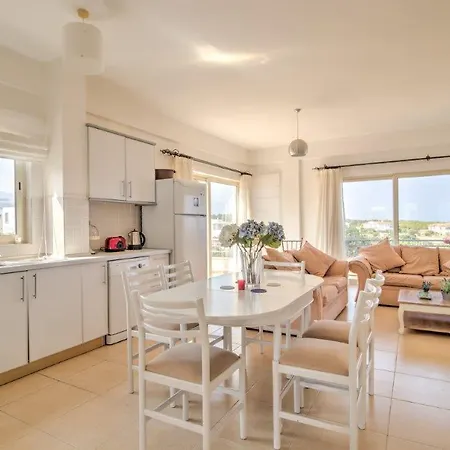 Apartment Penthouse At Turtle Bay Agios Georgios (Girne)